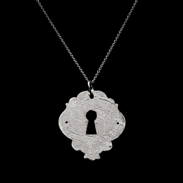 Lock - Victorian Pendant Large